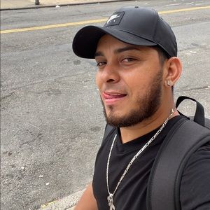 Meet your Posher, Jose manuel